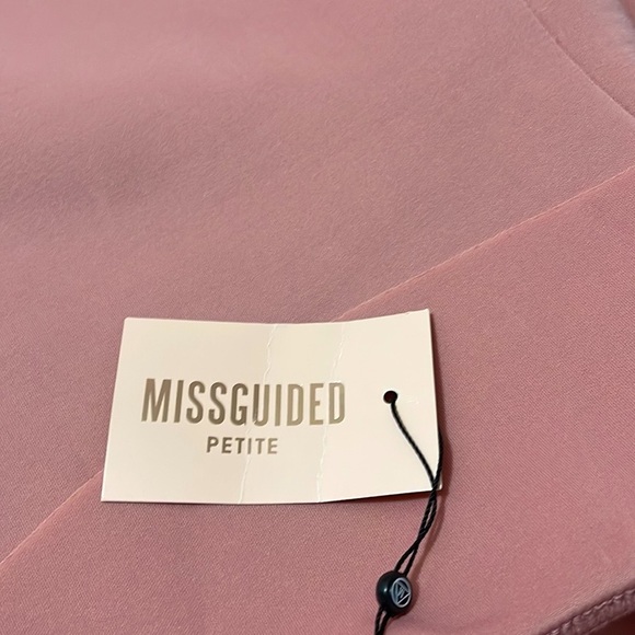 [NEW / ASOS] MISSGUIDED PETITE - SCUBA BARDOT RUFFLE MINI DRESS- Size 8 - Picture 5 of 7